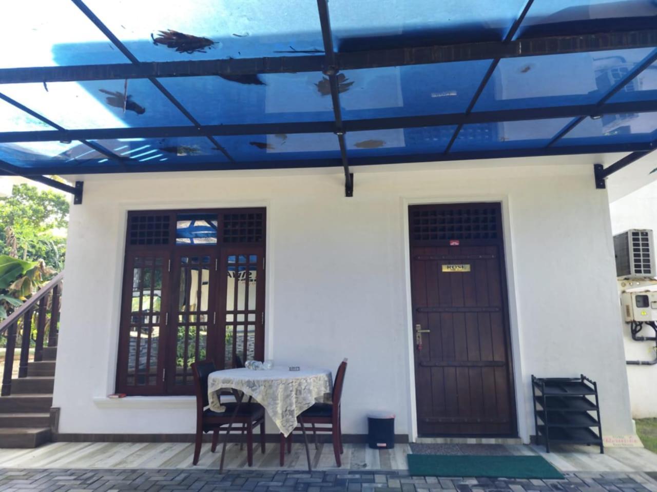 Nancy Guest Hotel Mirissa Exterior photo